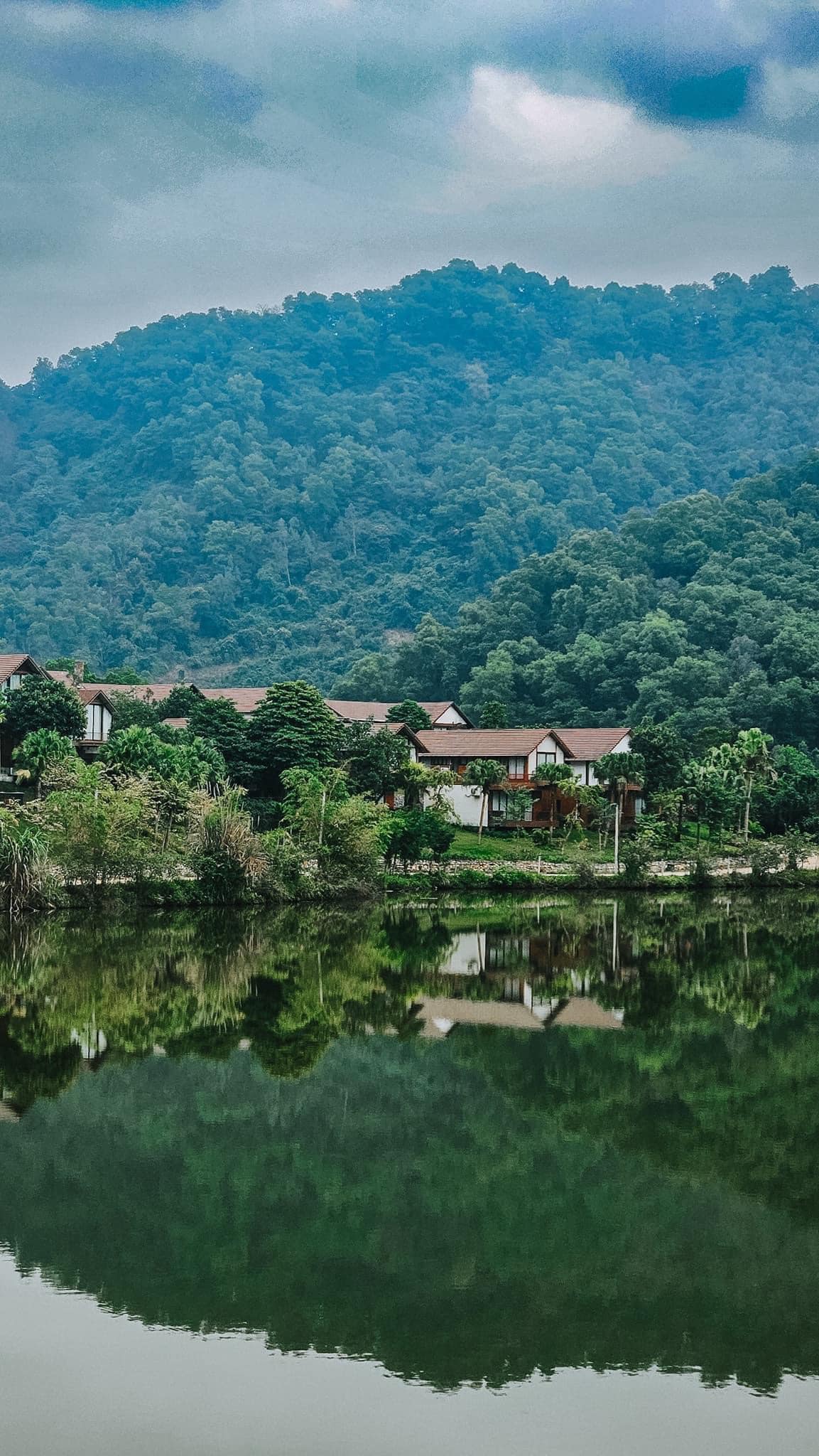 Homestay view hồ